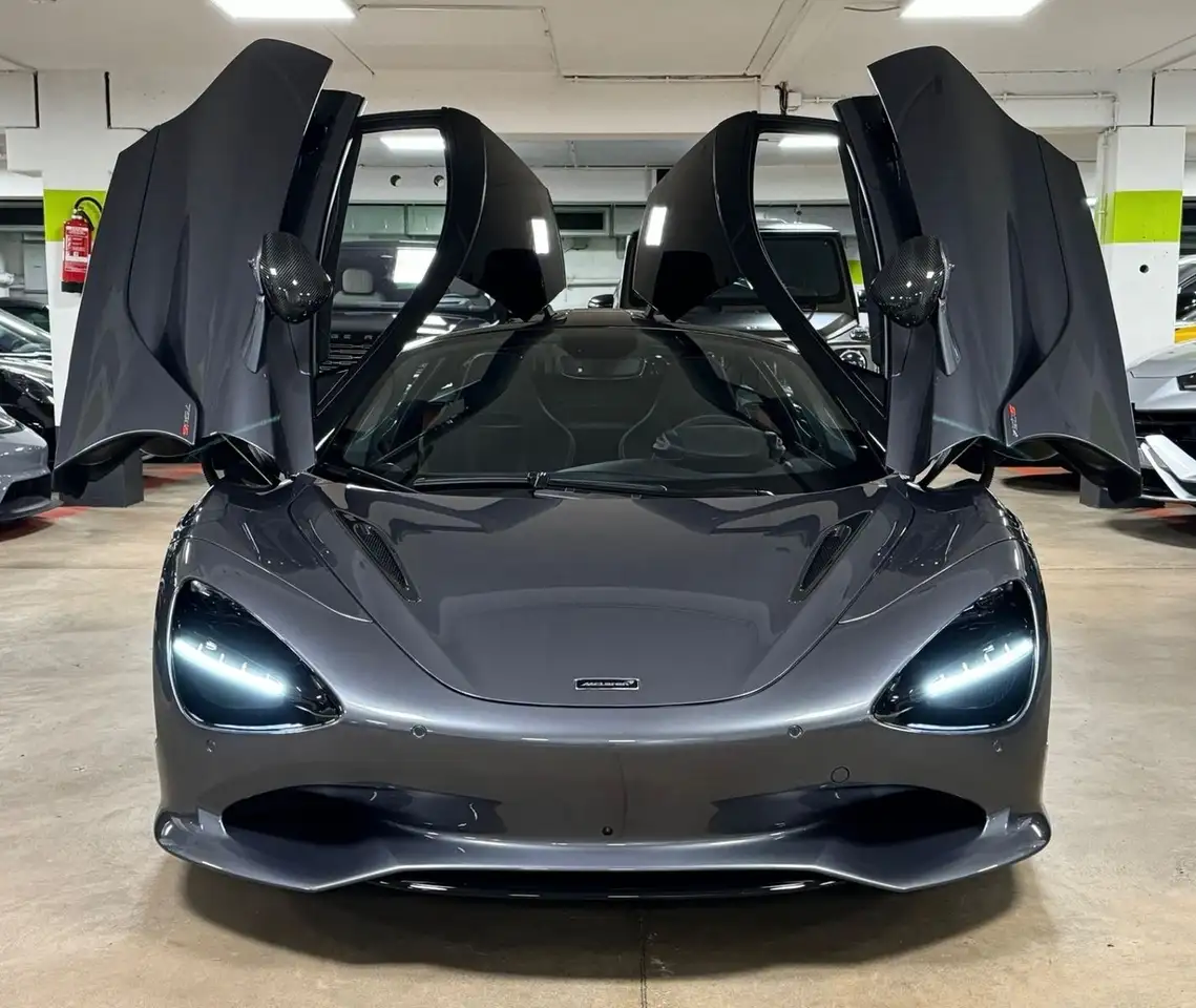 McLaren 750S COUPE MY25 CARBON EXT&INT B&W LIFT FULLOPT! — Galería del vehículo 5