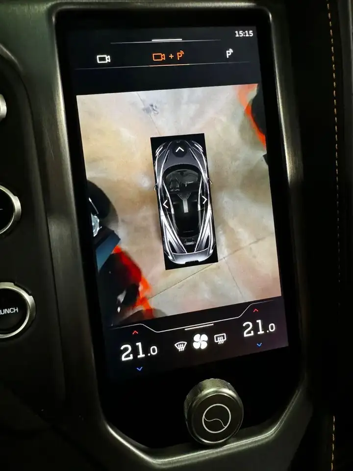 McLaren 750S COUPE MY25 CARBON EXT&INT B&W LIFT FULLOPT! — Galería del vehículo 35
