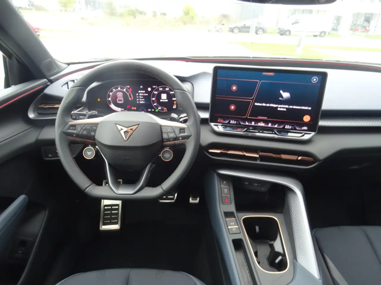 CUPRA Terramar Terramar 1.5 eTSI DSG 150PS AHK Navi ACC Head-up K — Galería del vehículo 8