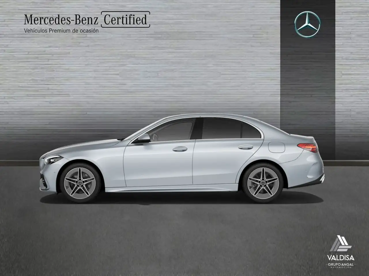 Mercedes-Benz C 300 d e Berlina — معرض صور السيارة 4