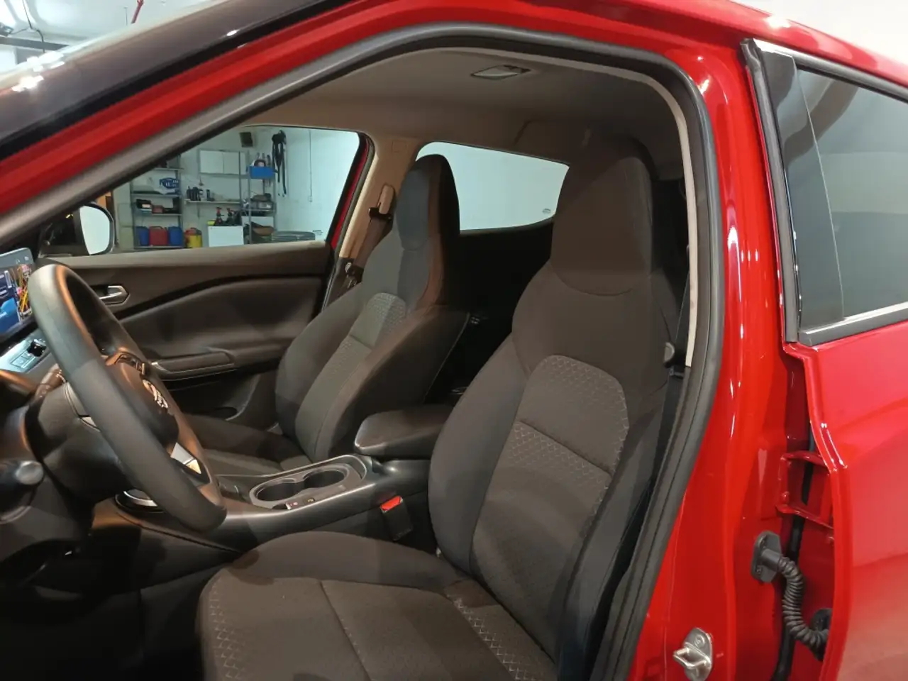 Nissan Juke 1.0 DIG-T Acenta 4x2 84kW — Galerie du véhicule 14