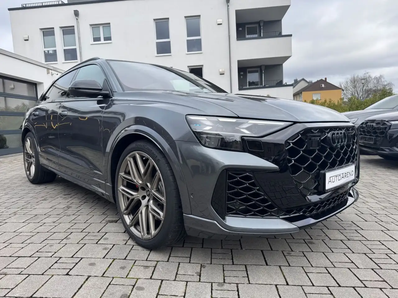 Audi RS Q8 4.0 TFSI quattro *MY25, Pano, 23", Massage* — معرض صور السيارة 22