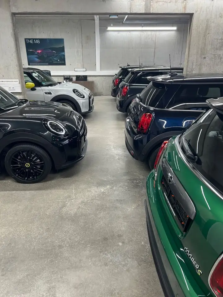MINI Cooper E neues Modell LED Sitzheizung Parkassist — معرض صور السيارة 5