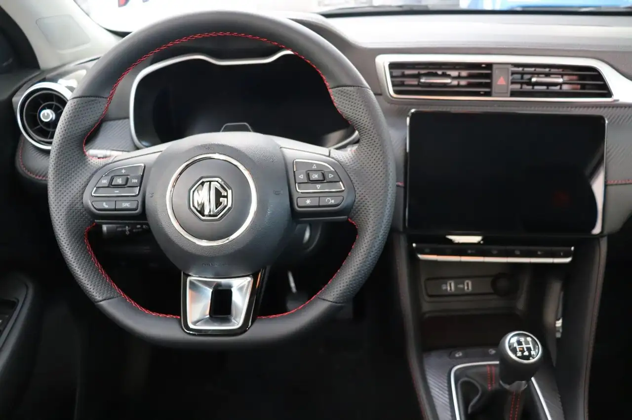 MG ZS 1.5 Luxury Leder SHZ Navi 360° SOFORT — معرض صور السيارة 8