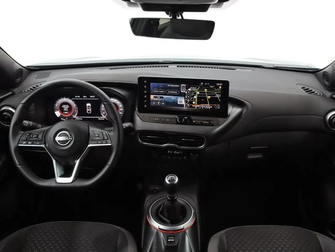 Nissan Juke DIG-T 84 kW (114 CV) 6M/T N-Connecta — معرض صور السيارة 6
