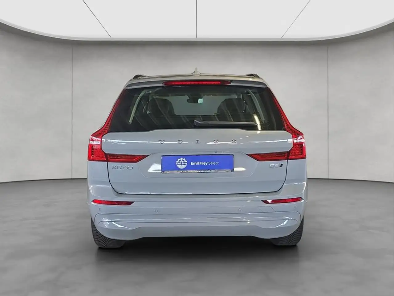 Volvo XC60 XC60 B5 B AWD Core — معرض صور السيارة 2