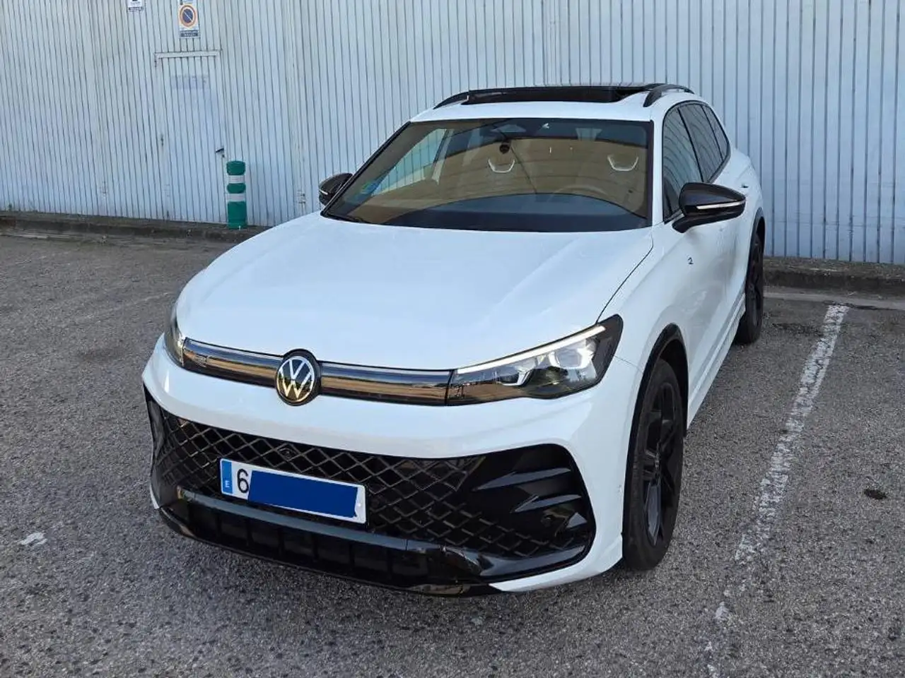 Volkswagen Tiguan Tiguan 1.5 eTSI R-Line DSG 110kW R-Line — Lodosa, Navarra