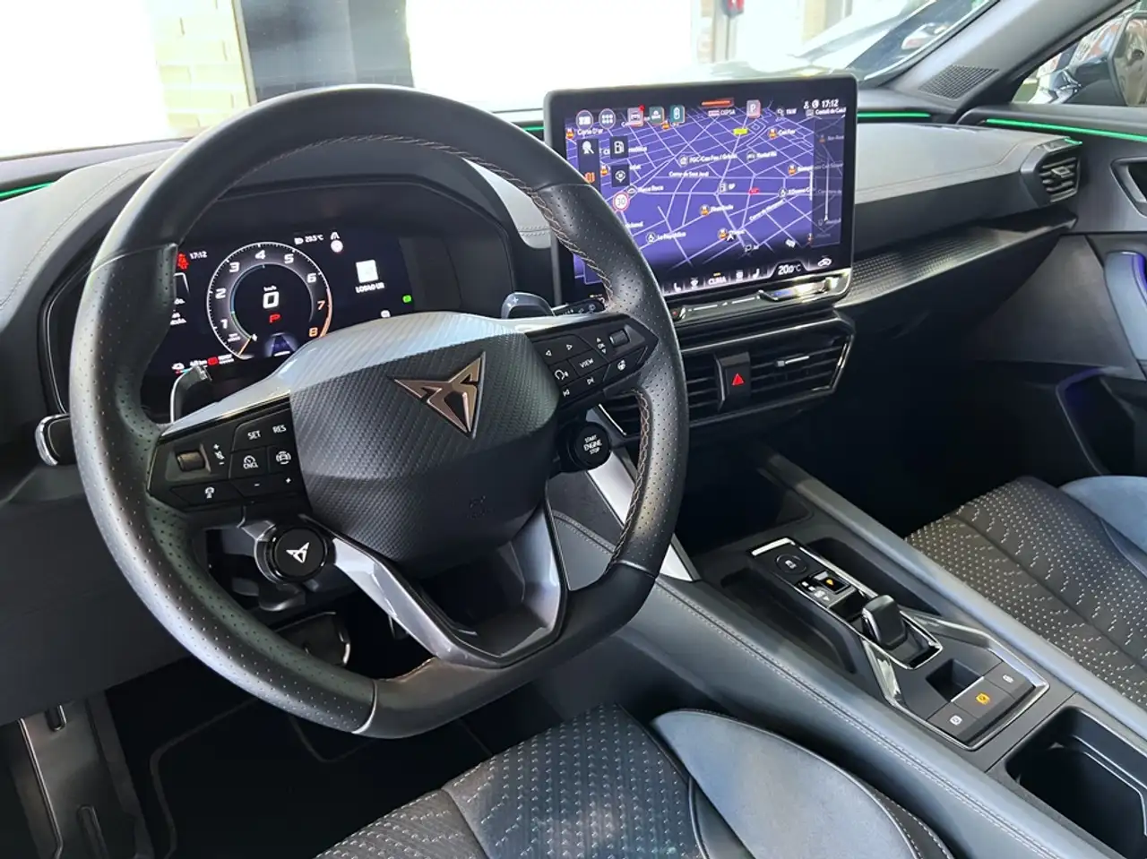 CUPRA Formentor 1.5 e-Hybrid 200 VZ Extreme DSG — معرض صور السيارة 7