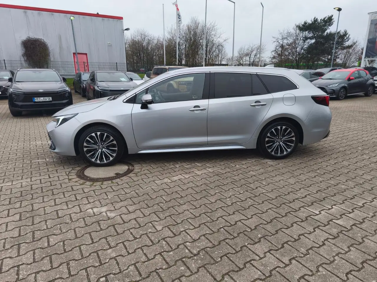 Toyota Corolla Touring Sports Hybrid Team D — Galería del vehículo 4