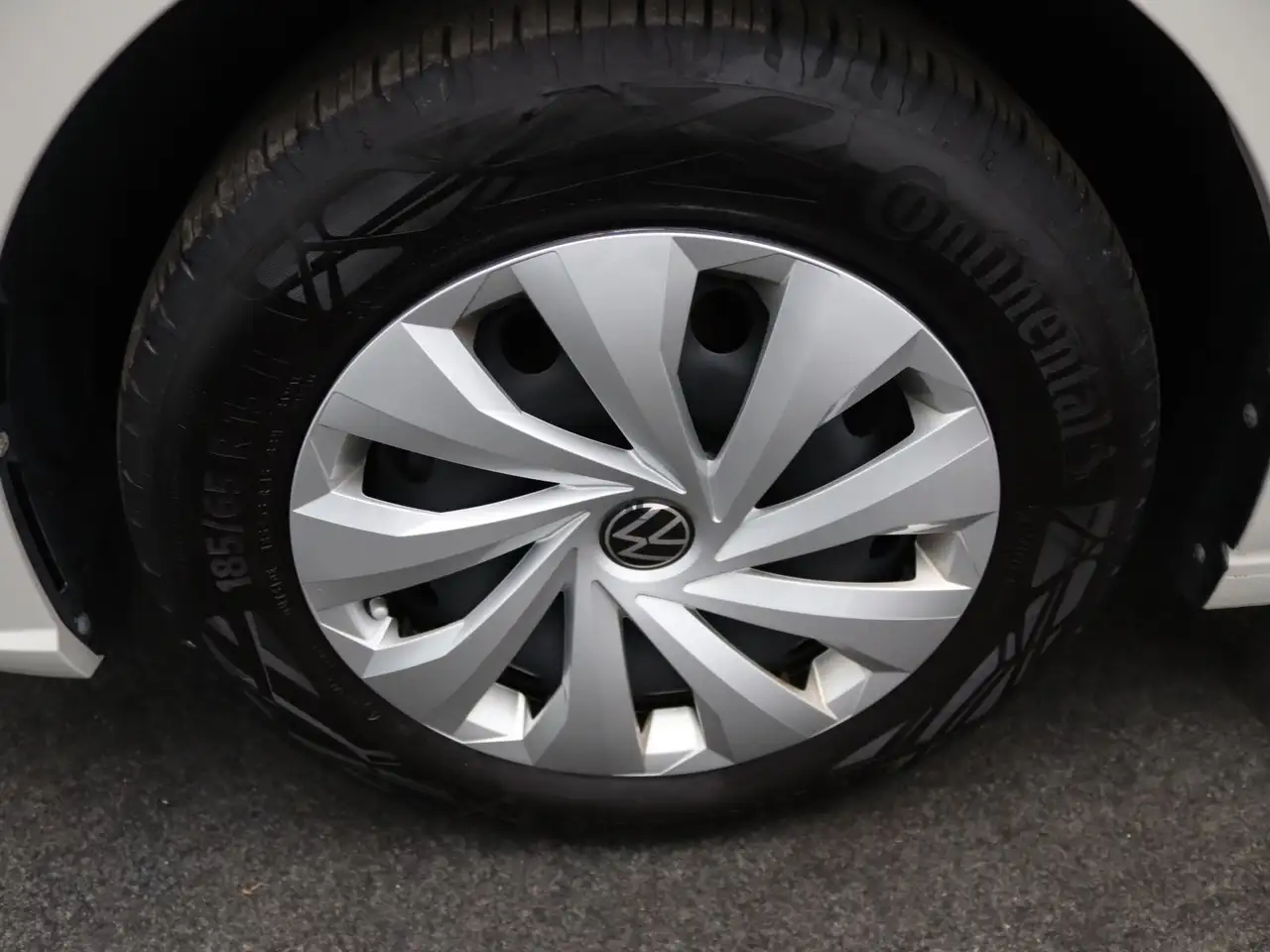 Volkswagen Polo Life 1.0 / App-Connect, LED, SHZ, PDC, DAB+ — Galería del vehículo 18