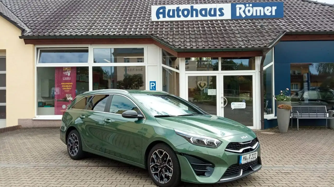 Kia Ceed SW / cee'd SW CEED SPORTSWAGON 1.5 T-GDI GTL NAVI — Altmittweida