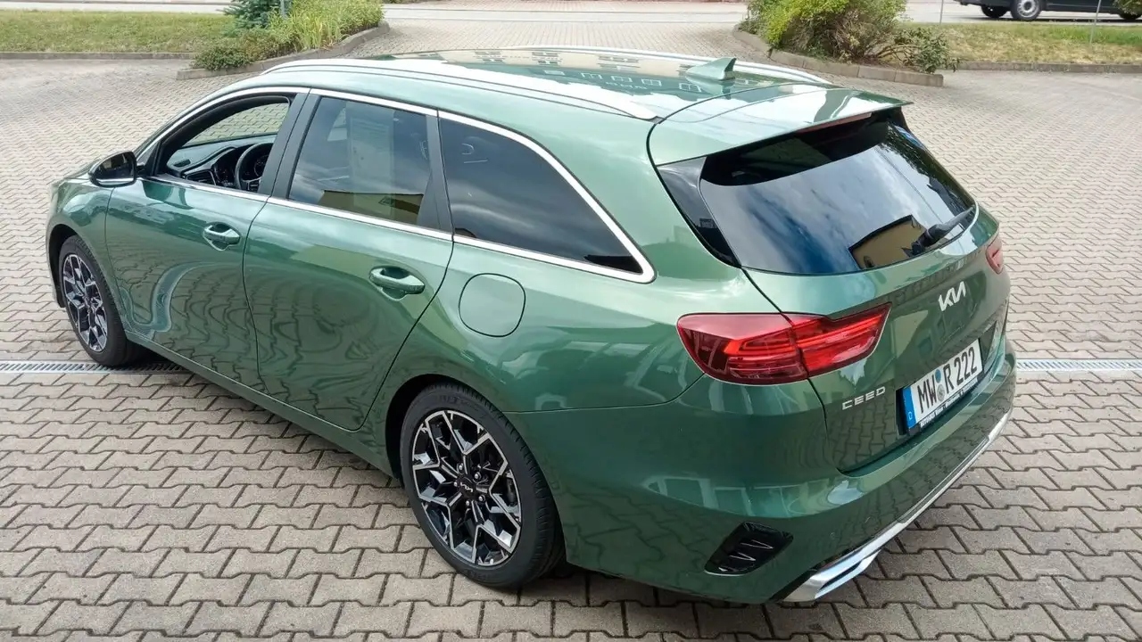 Kia Ceed SW / cee'd SW CEED SPORTSWAGON 1.5 T-GDI GTL NAVI — معرض صور السيارة 4