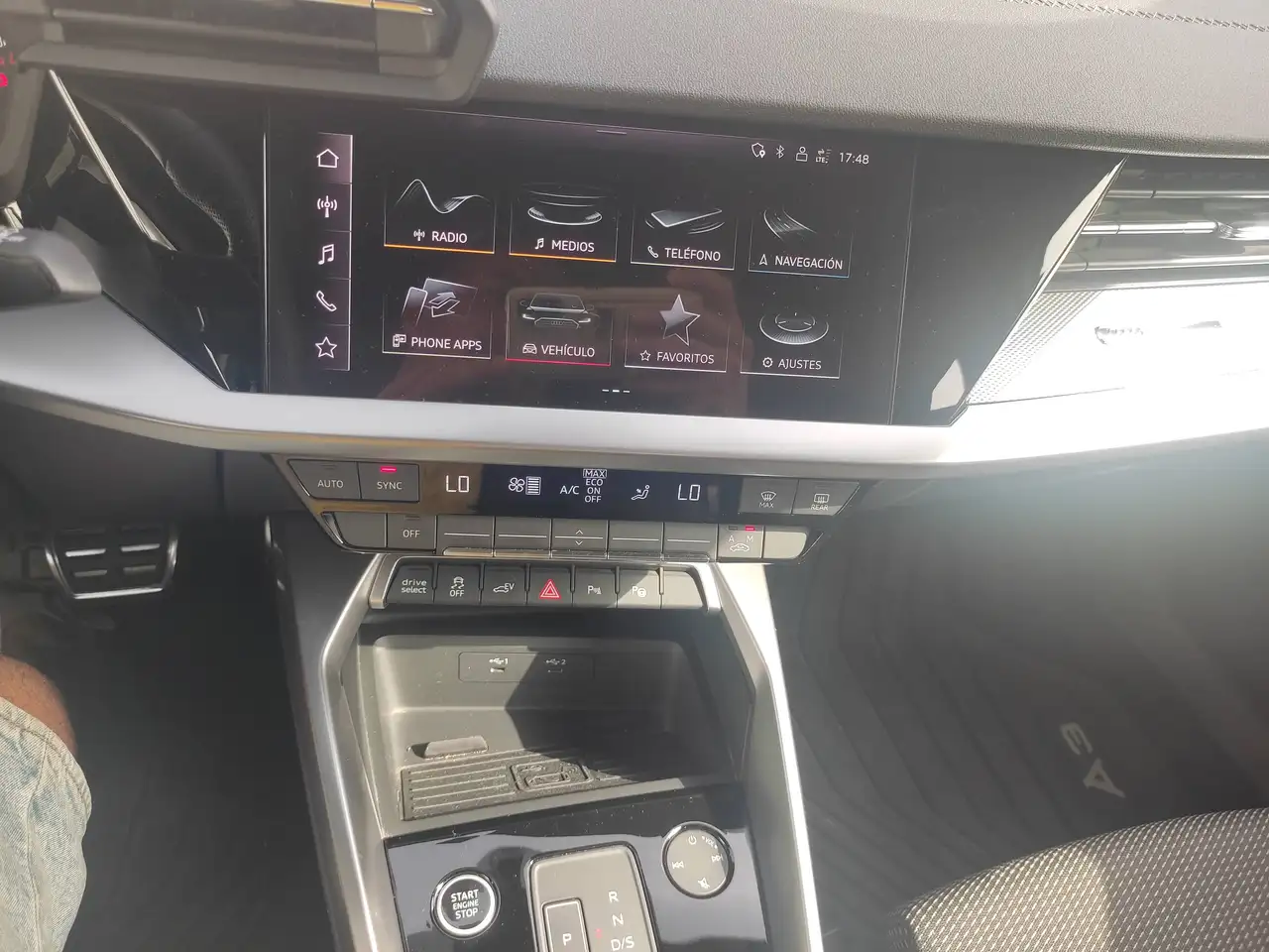 Audi A3 Audi A3 Sportback 40 TFSI e S line PHEV — Vehicle gallery 16