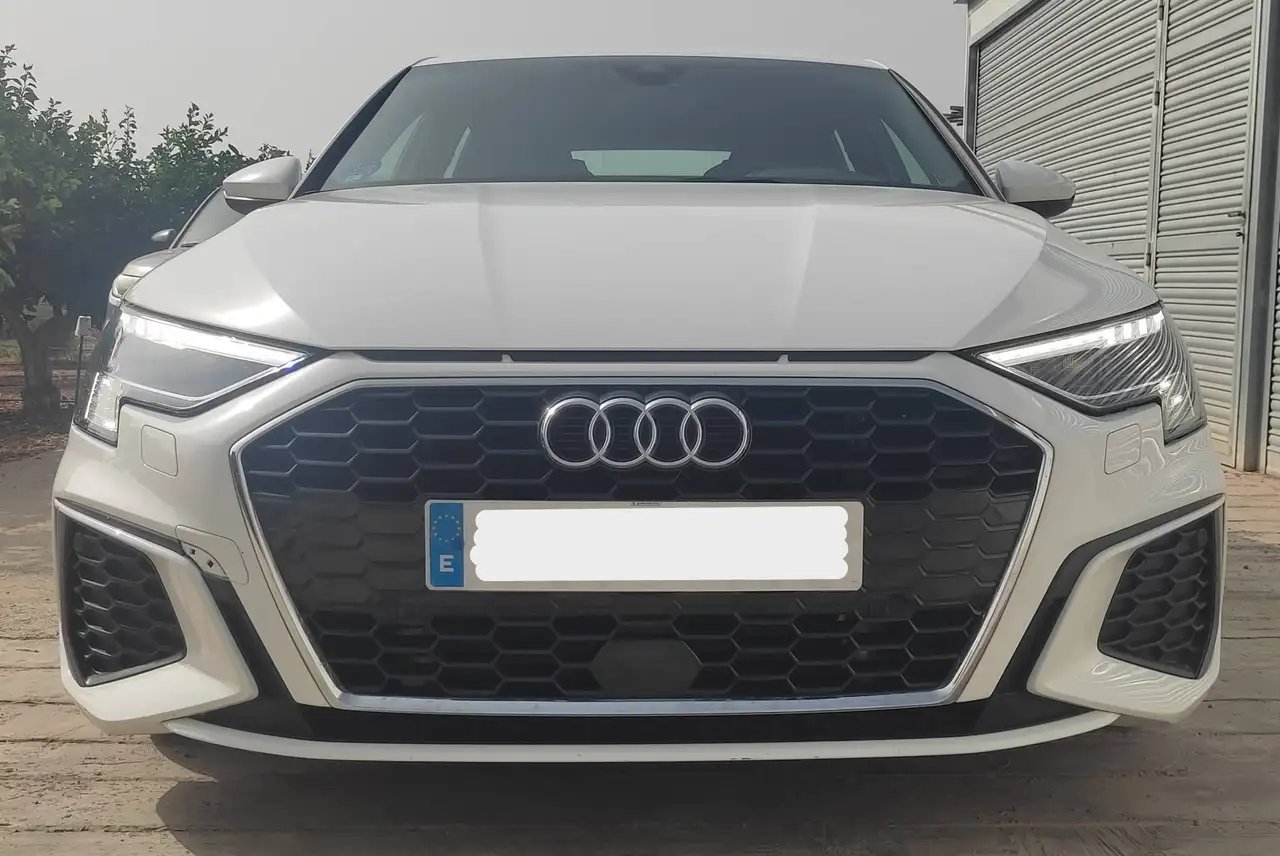 Audi A3 Audi A3 Sportback 40 TFSI e S line PHEV — Vehicle gallery 7