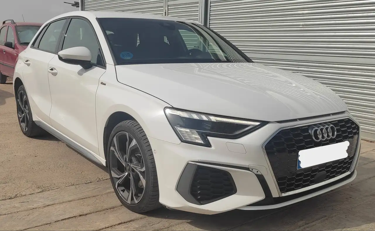 Audi A3 Audi A3 Sportback 40 TFSI e S line PHEV — Vehicle gallery 6