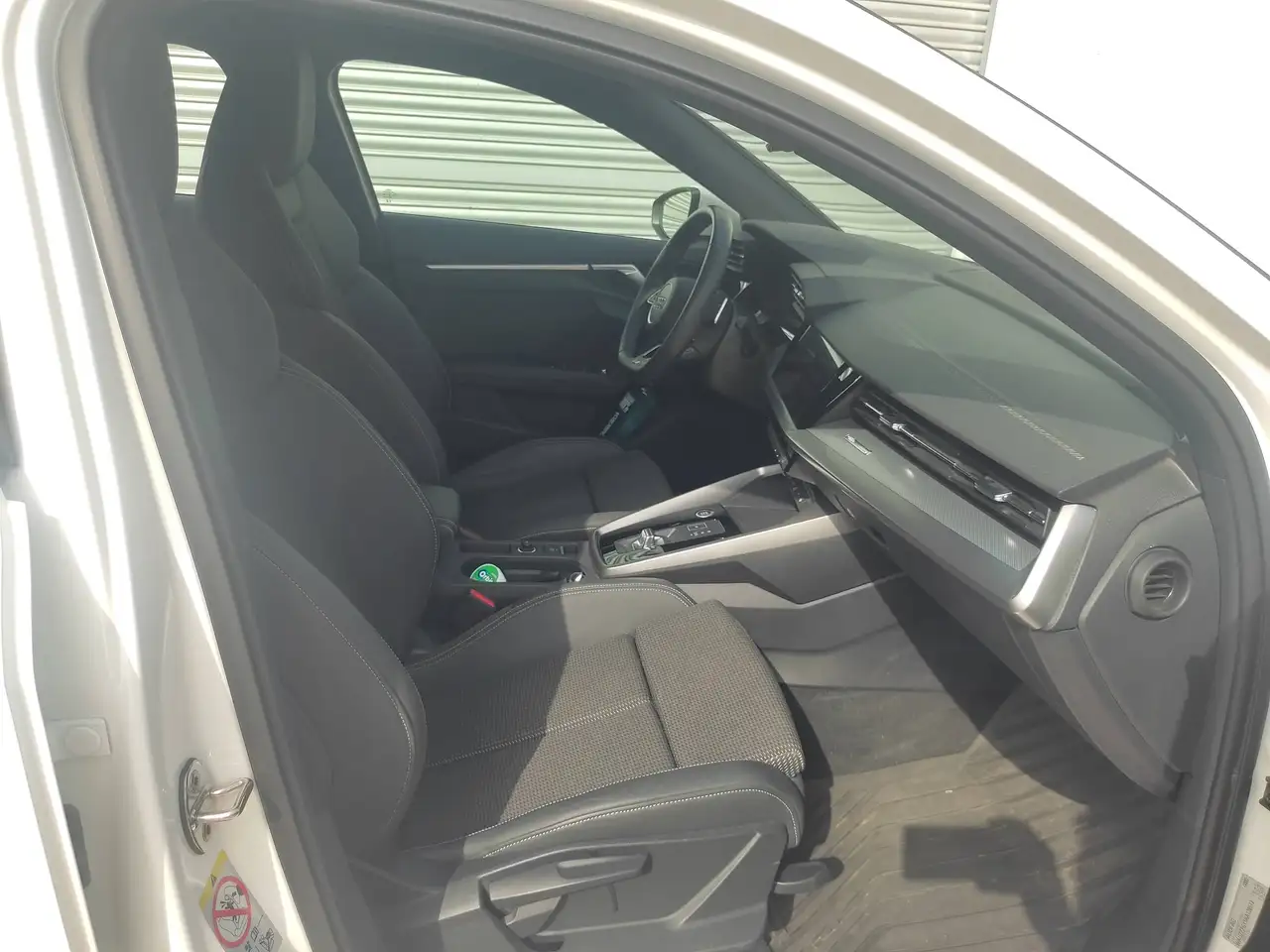 Audi A3 Audi A3 Sportback 40 TFSI e S line PHEV — Vehicle gallery 8
