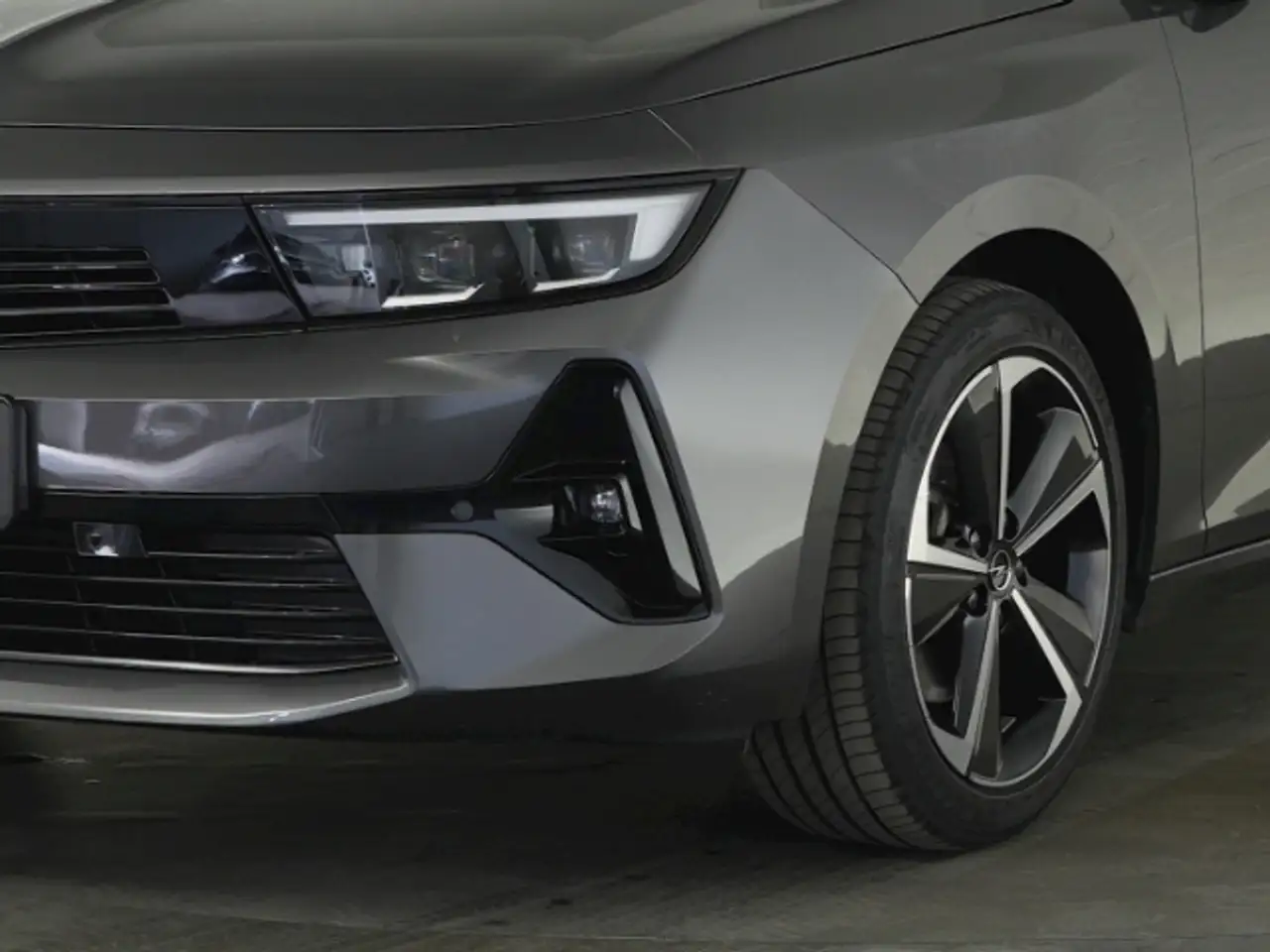 Opel Astra L ST GS+AHK+NAVI+360 GRAD KAMERA+SITZ-/LENKRADHEIZ — Galerie du véhicule 16