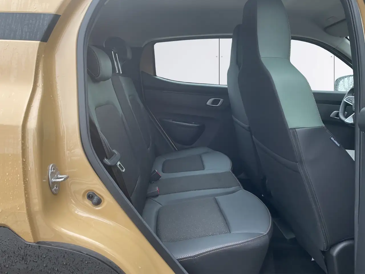 Dacia Spring Extreme ELECTRIC 65*NAVI* — معرض صور السيارة 9
