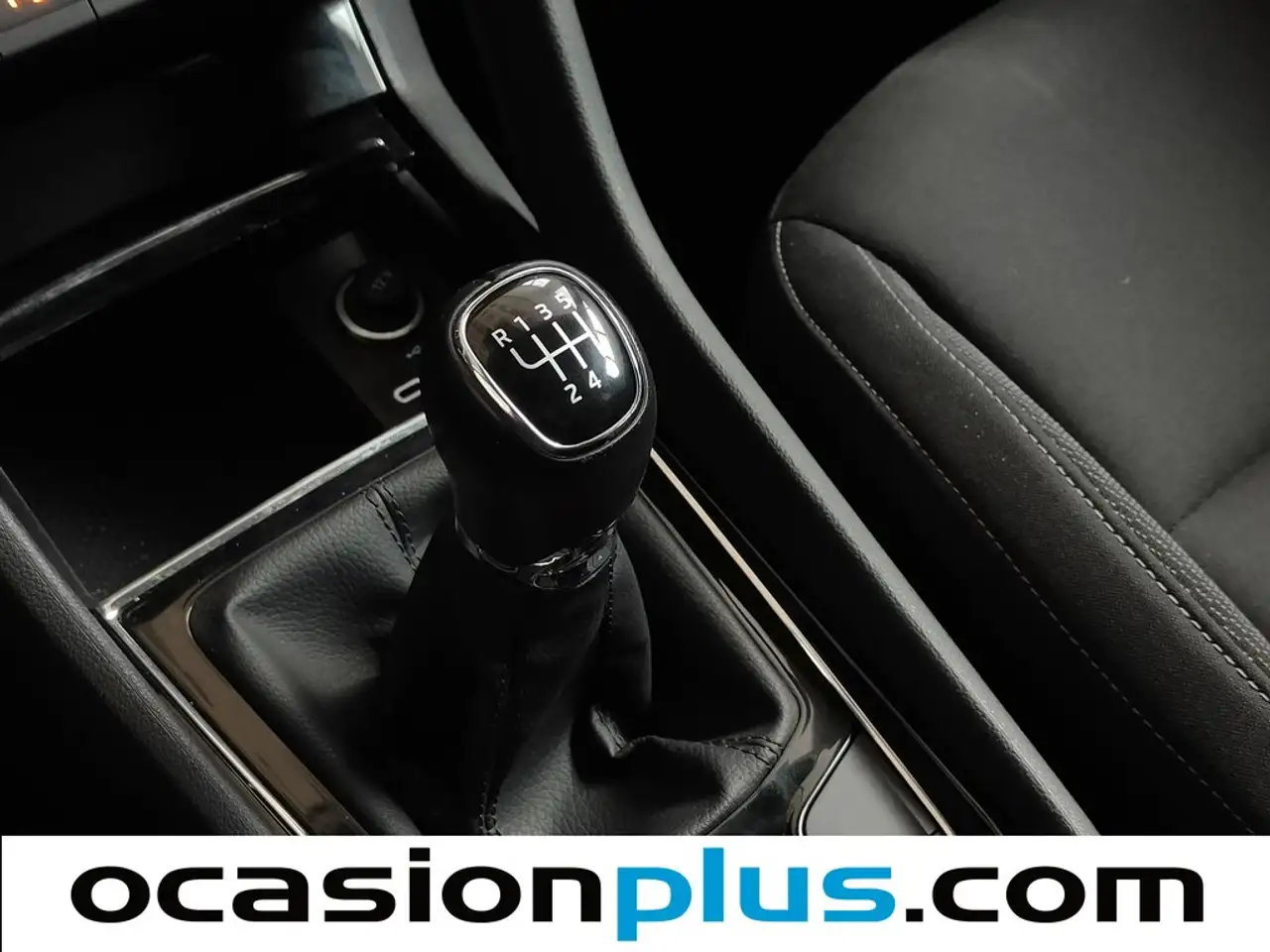 Skoda Karoq 2.0TDI Adblue Selection 85kW — معرض صور السيارة 5