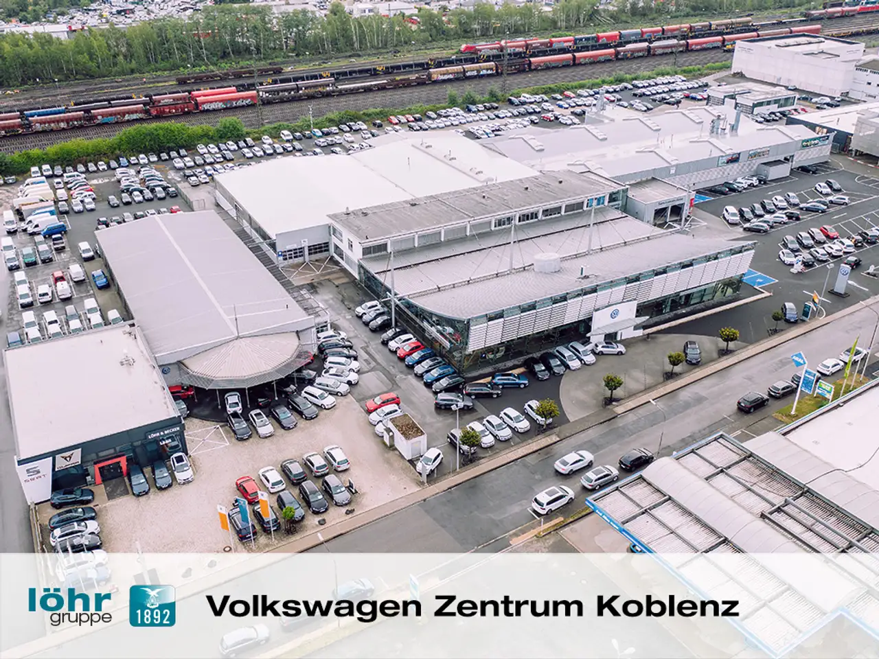 Volkswagen Golf VIII 1.5 TSI Life Navi/LED/SHZ — معرض صور السيارة 17