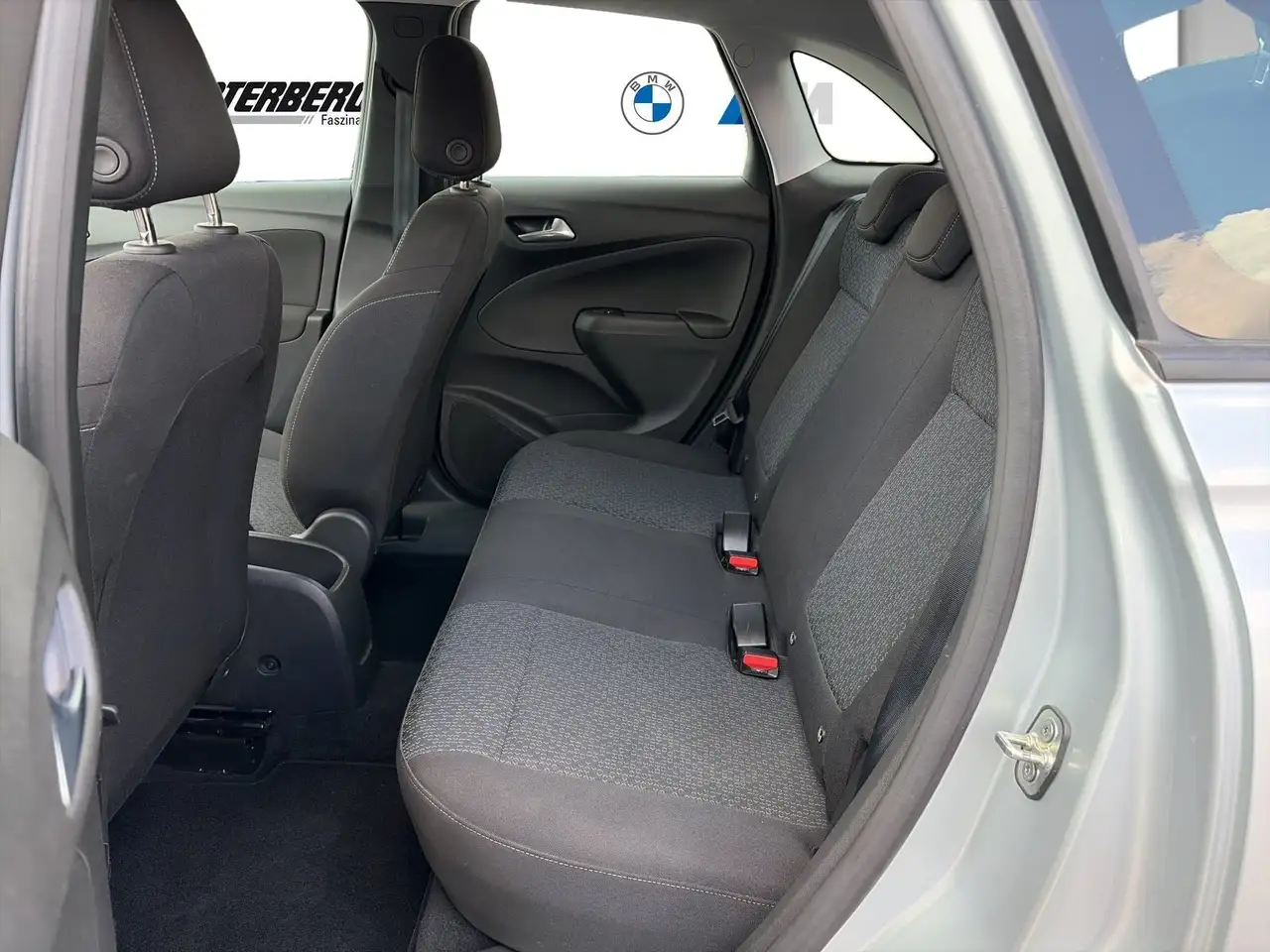 Opel Crossland 1.2 Enjoy RFK LKH SHZ — Galería del vehículo 11