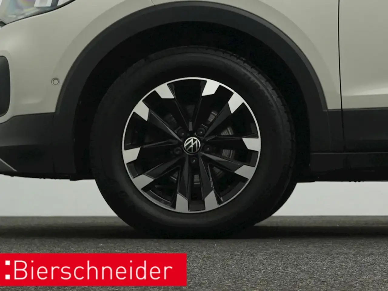 Volkswagen T-Cross 1.0 TSI Life NAVI KAMERA ACC LED — Galería del vehículo 27