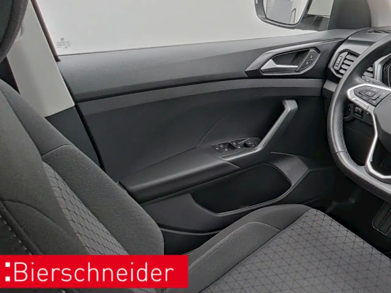 Volkswagen T-Cross 1.0 TSI Life NAVI KAMERA ACC LED — Galería del vehículo 14
