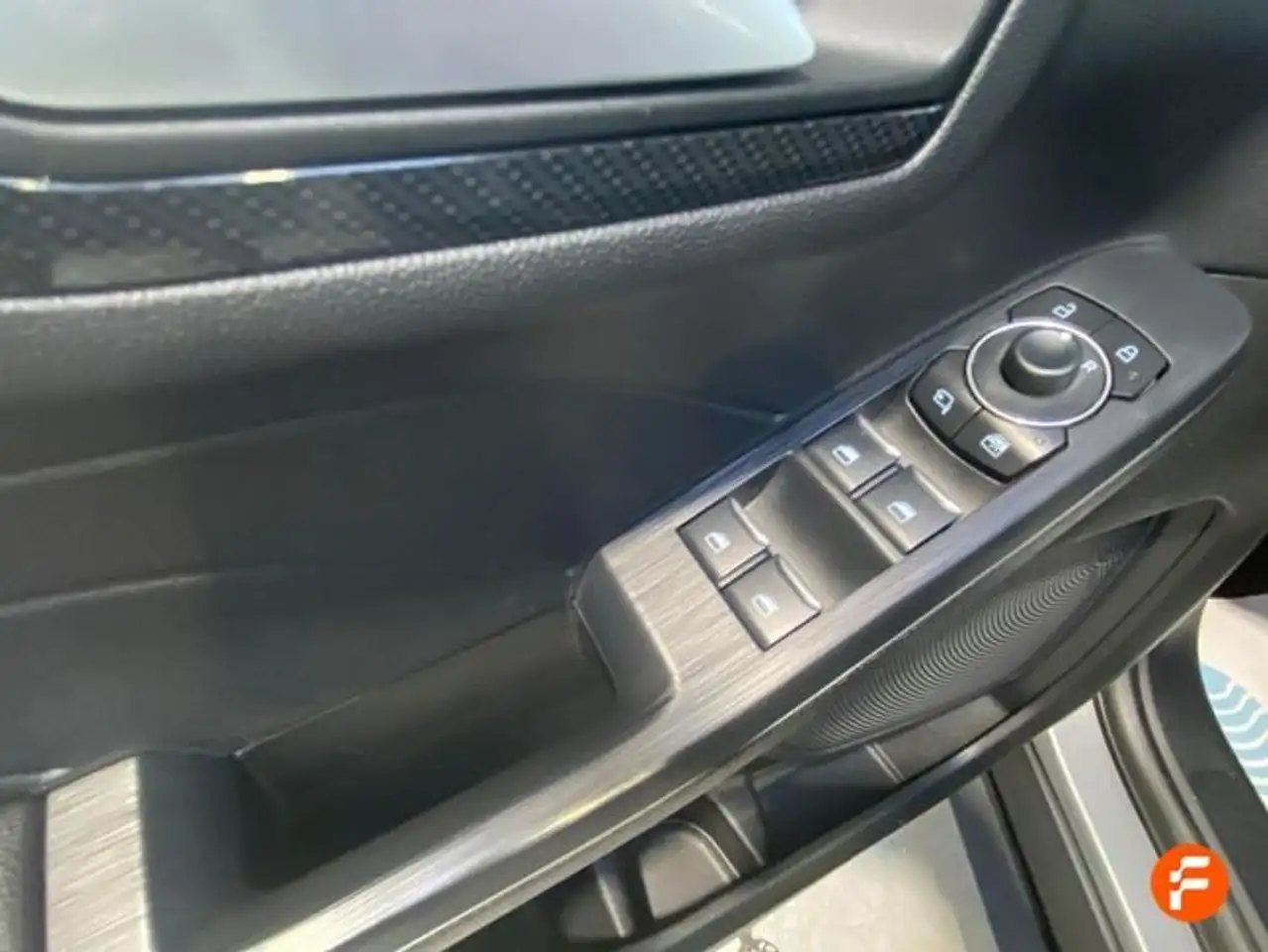 Ford Kuga 1.5 EcoBoost ST-Line FWD 150 — Vehicle gallery 18