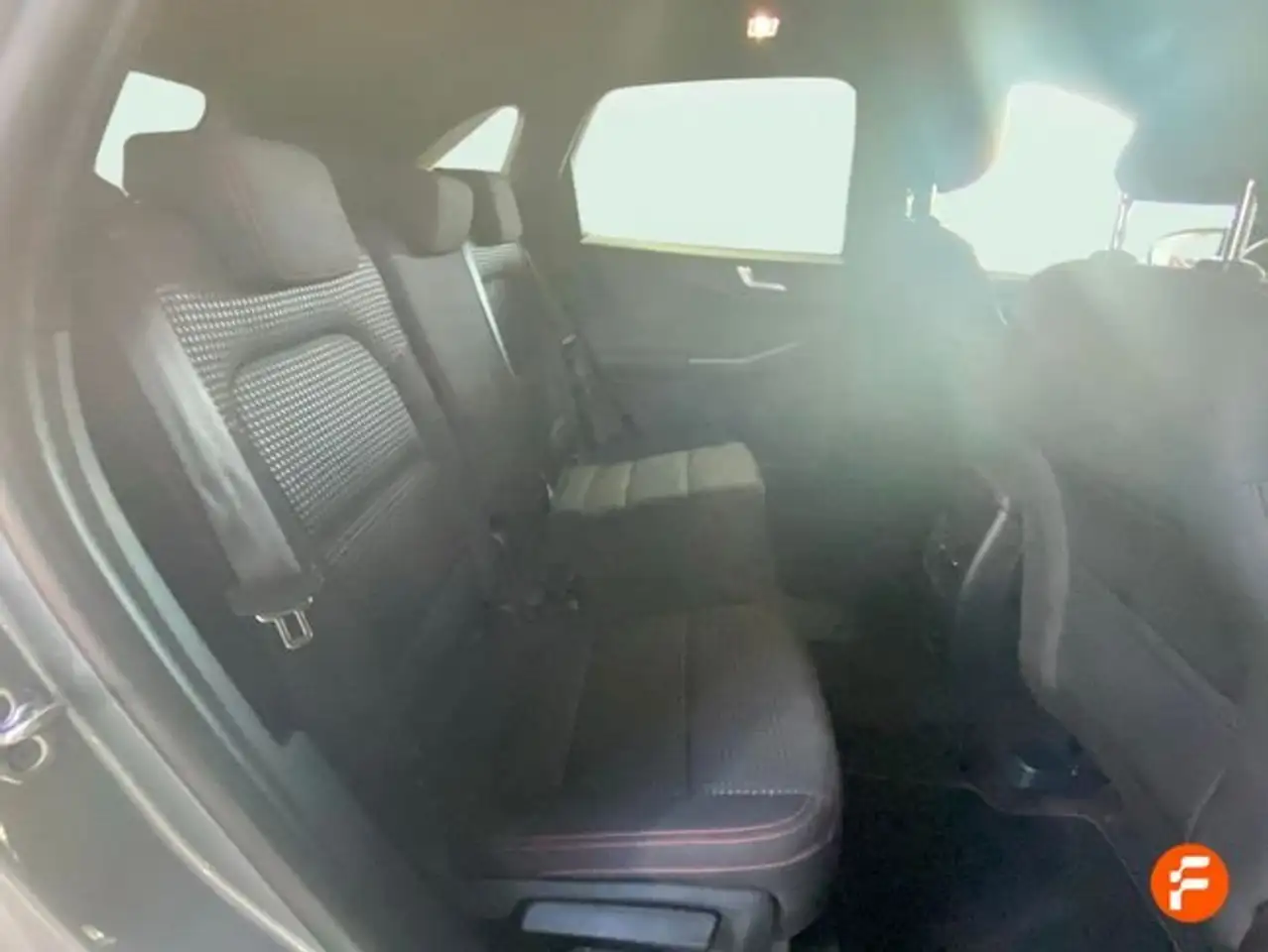Ford Kuga 1.5 EcoBoost ST-Line FWD 150 — Vehicle gallery 20