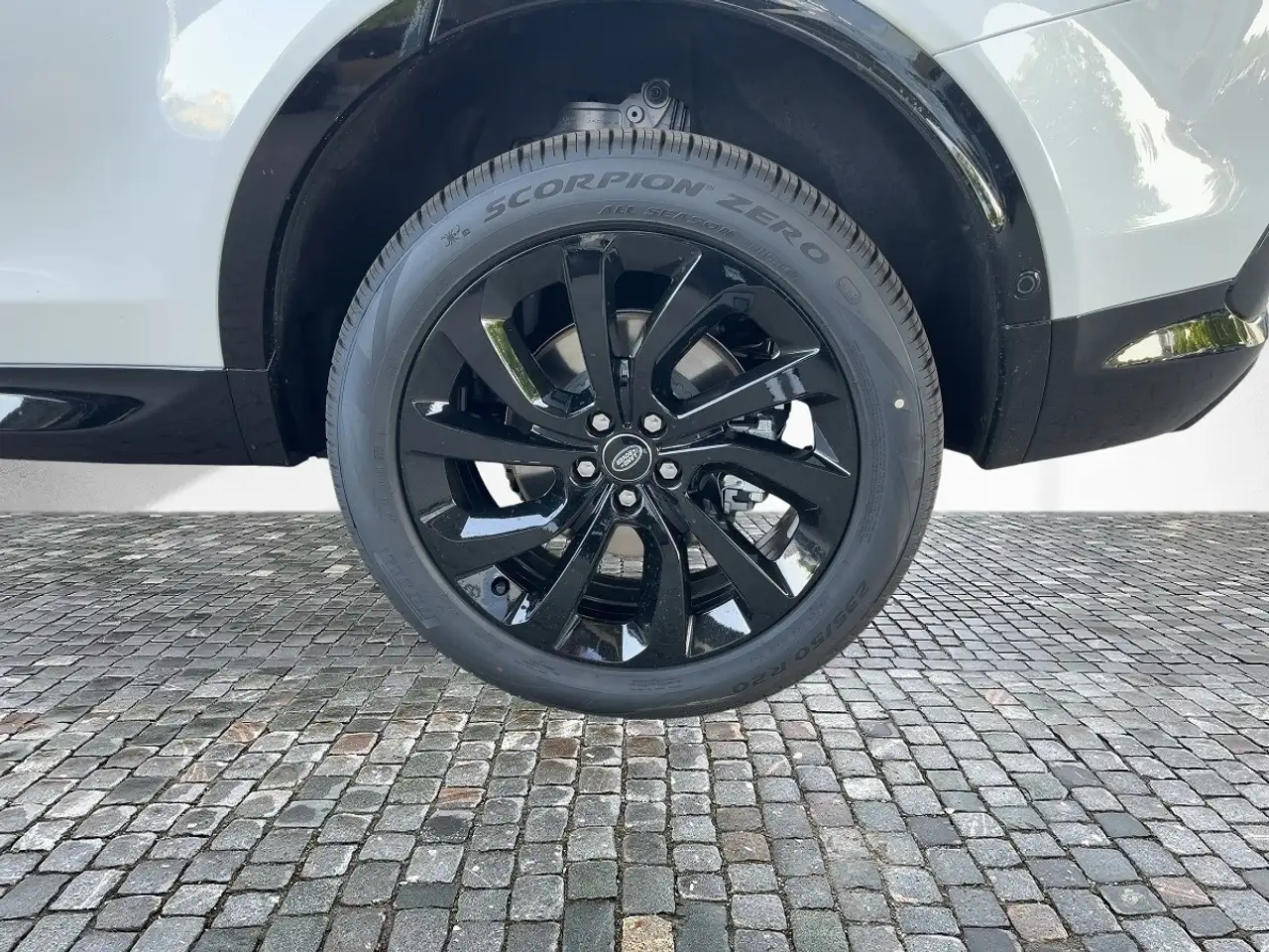Land Rover Discovery Sport P300e Dynamic SE 360-CAM ACC CAM — معرض صور السيارة 16