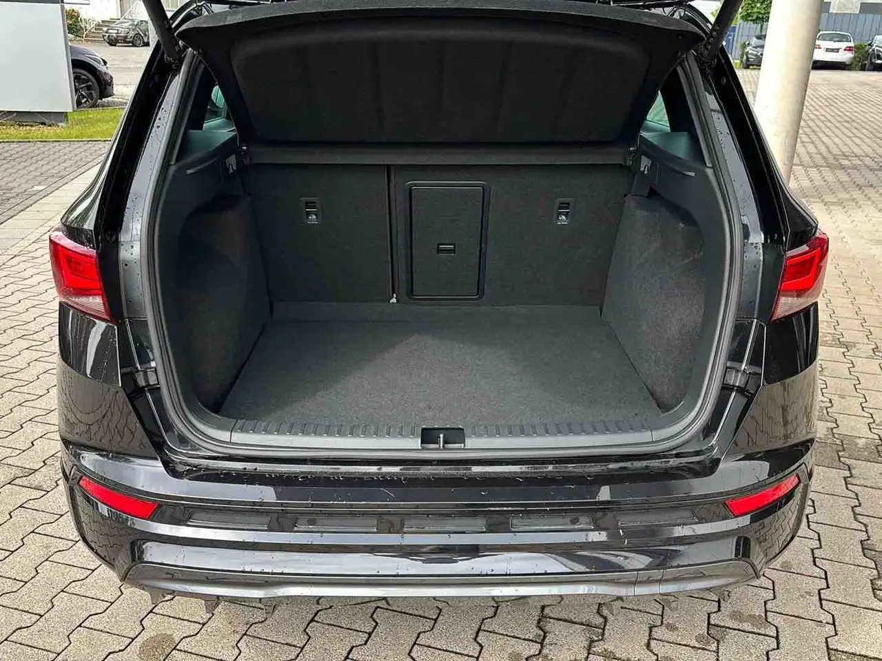 CUPRA Ateca 2.0 TSI DSG 4Drive COPPER MEMORY eKLAPPE — Galería del vehículo 12