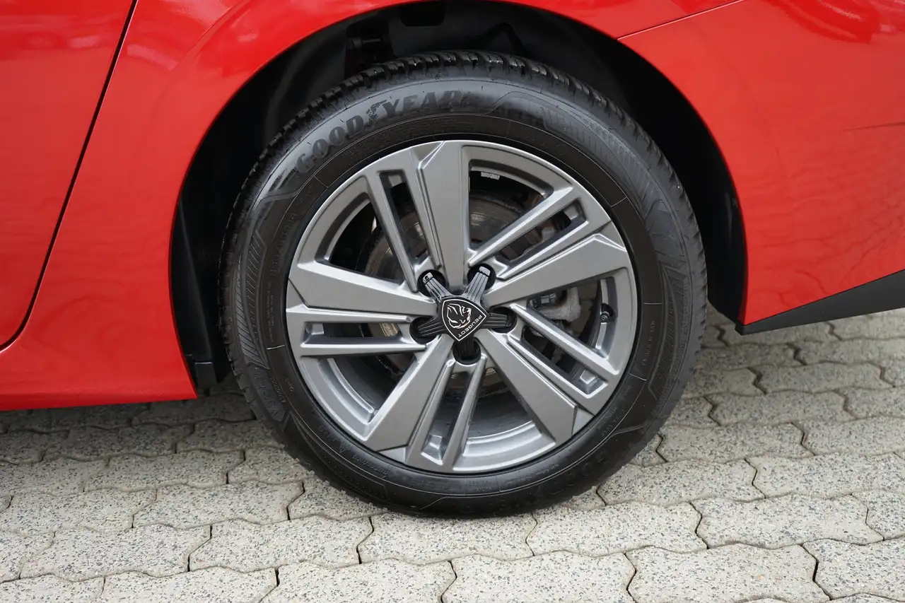 Peugeot 308 SW 1.2 12V e-THP Active LED Navi Klimaaut. — Vehicle gallery 27