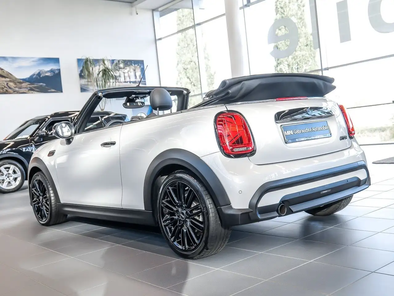 MINI Cooper C Cabrio Cooper C Cabrio LED PDC V+H DAB Tempomat Klima — معرض صور السيارة 7