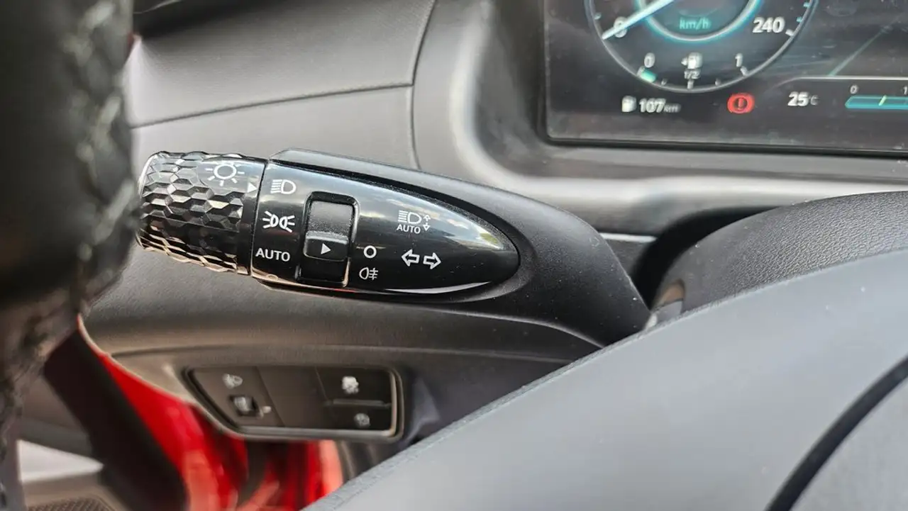 Hyundai TUCSON 1.6 TGDI Maxx 4x2 — Galería del vehículo 28