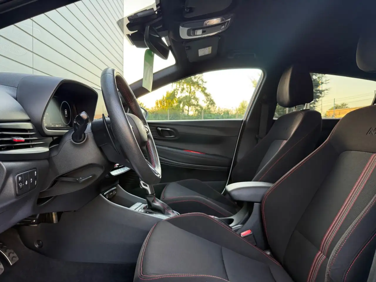 Hyundai i20 1.0 TGDI N Line *SPORT*LED*SHZ*SPUR*SOUND* — Galería del vehículo 12