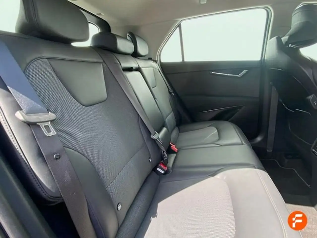 Kia Niro 1.6 HEV Concept — Galerie du véhicule 18