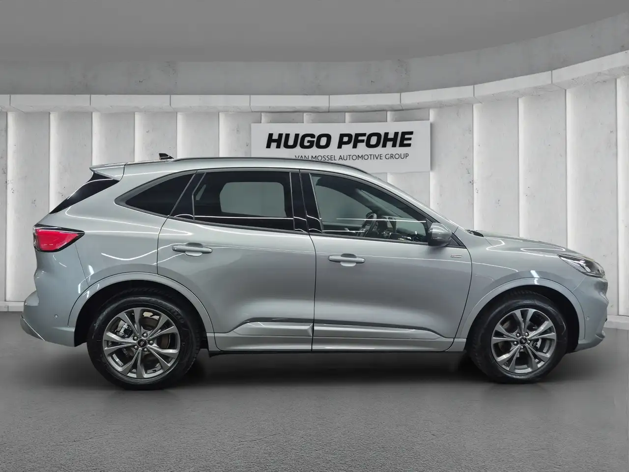 Ford Kuga ST-Line X*PANO*AHK*KAM*ACC*NAVI*SOUND-SYS. — Galería del vehículo 6