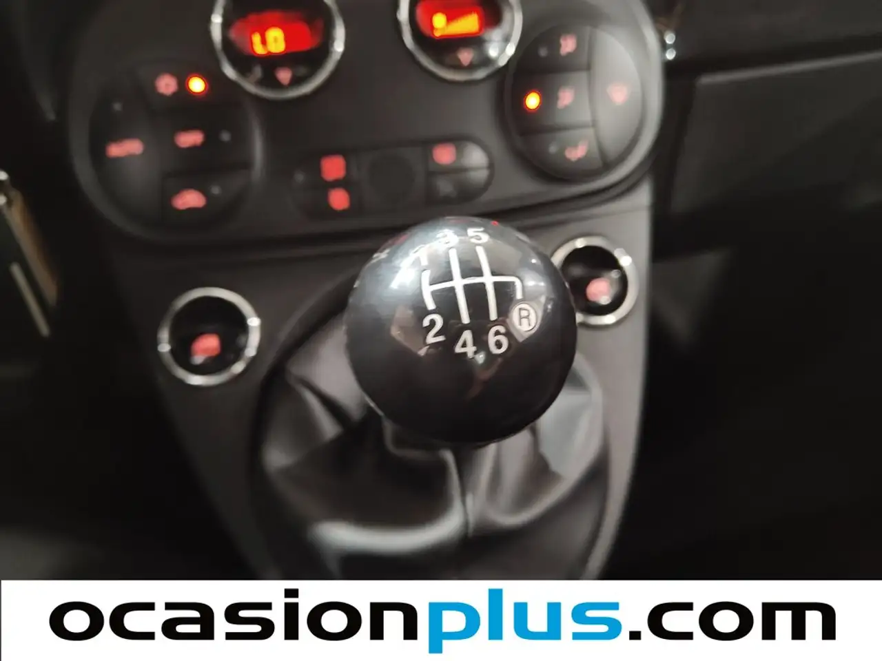 Fiat 500 1.0 Hybrid Dolcevita 52kW — معرض صور السيارة 5