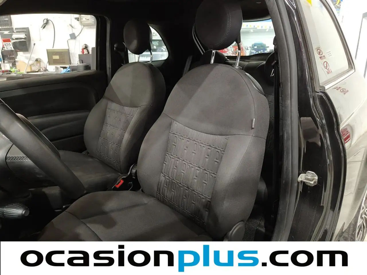 Fiat 500 1.0 Hybrid Dolcevita 52kW — معرض صور السيارة 8