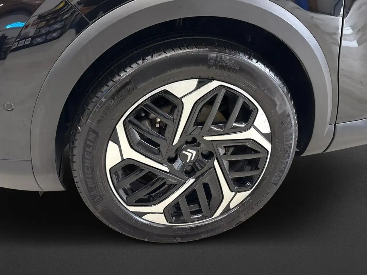 Citroen C4 1.2 PureTech 130 Max Stop& EAT — Galerie du véhicule 10