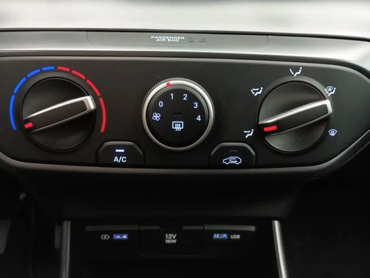 Hyundai BAYON 1.2 MPI Klass — Galerie du véhicule 13