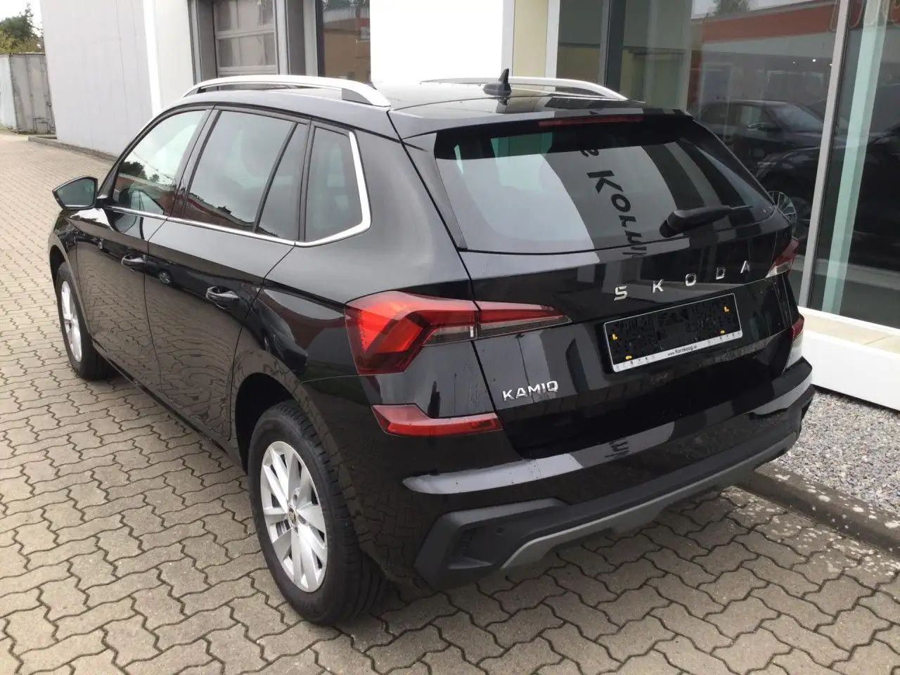 Skoda Kamiq 1.0 TSI DSG Selection LED ACC APP Kamera e.K — Vehicle gallery 3