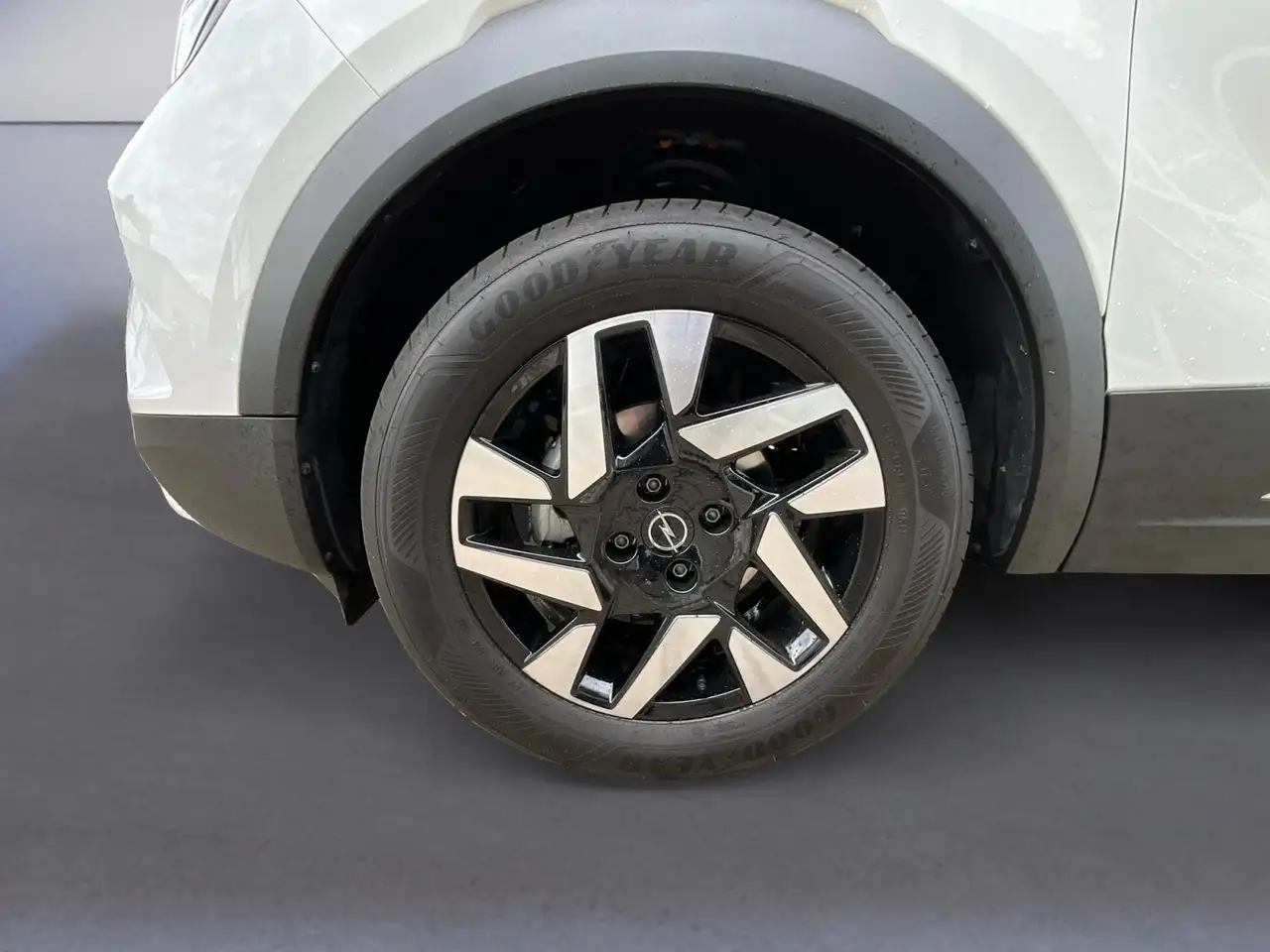 Opel Mokka 1.2 Turbo Elegance Kamera PDC Top-Zustand — Galería del vehículo 16