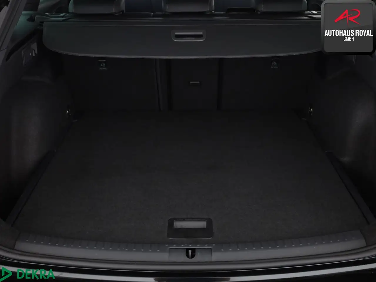 CUPRA Leon ST 2.0 TSI VZ KEYLESS,ACC,KAMERA,BEATS,SH — معرض صور السيارة 20