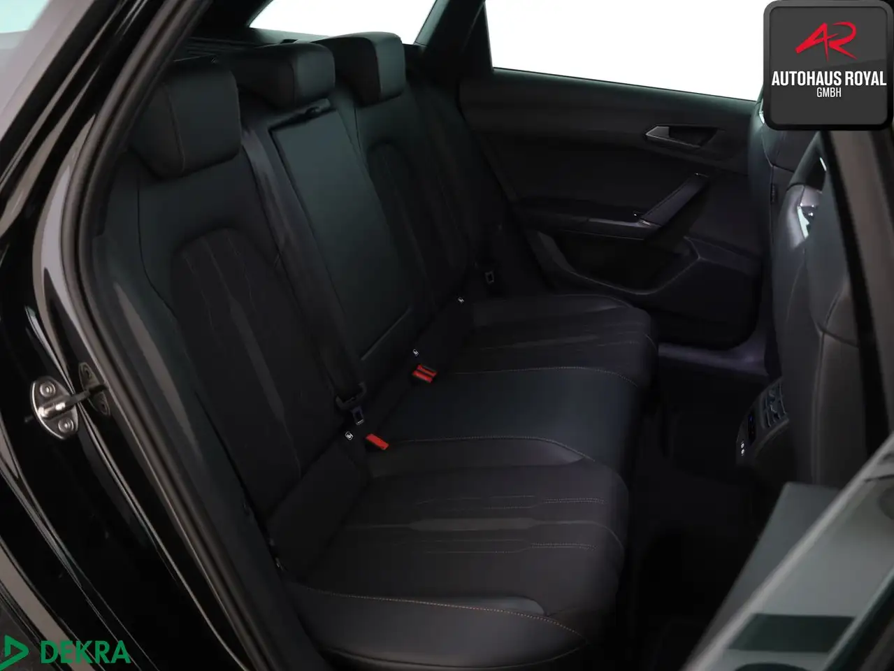 CUPRA Leon ST 2.0 TSI VZ KEYLESS,ACC,KAMERA,BEATS,SH — معرض صور السيارة 13
