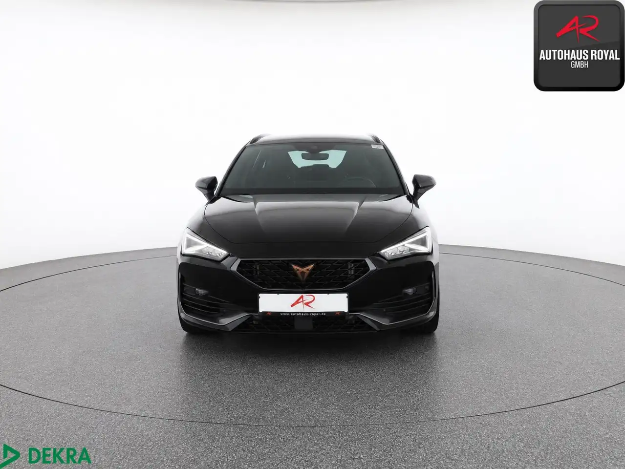 CUPRA Leon ST 2.0 TSI VZ KEYLESS,ACC,KAMERA,BEATS,SH — معرض صور السيارة 8