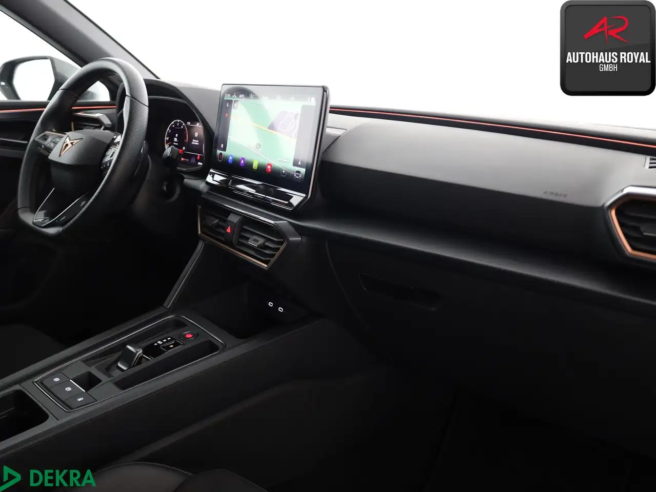 CUPRA Leon ST 2.0 TSI VZ KEYLESS,ACC,KAMERA,BEATS,SH — معرض صور السيارة 11