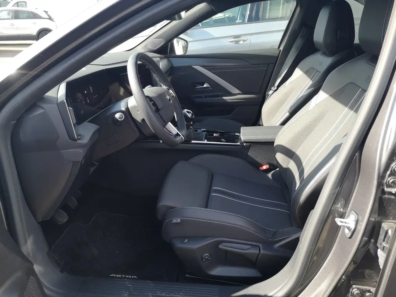 Opel Astra L-ST_1,2 T GS - LED, Klimaautomatik, RF-Kamera — Vehicle gallery 8