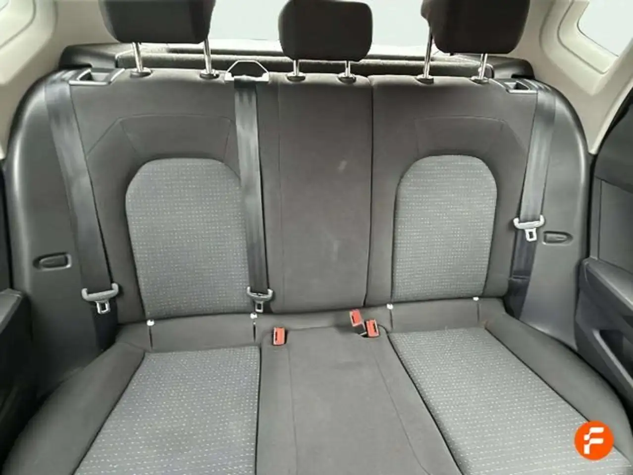 SEAT Arona 1.0 TSI 81kW (110CV) Style XL — Galería del vehículo 16