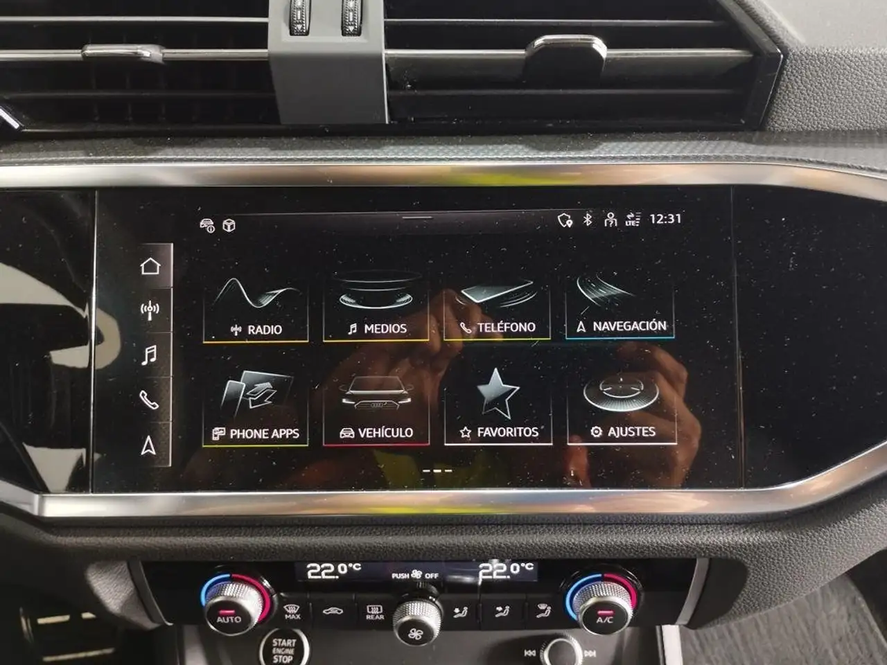 Audi Q3 35 TDI Genuine edition S tronic 110kW — Galería del vehículo 17